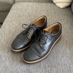 Clarks black leather oxfords size 9.5 women’s